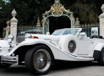 Louer une Excalibur cabriolet